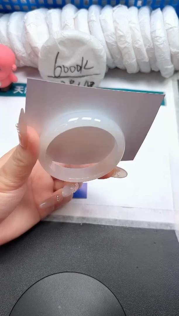 石英质玉手镯未镶嵌253-54.7