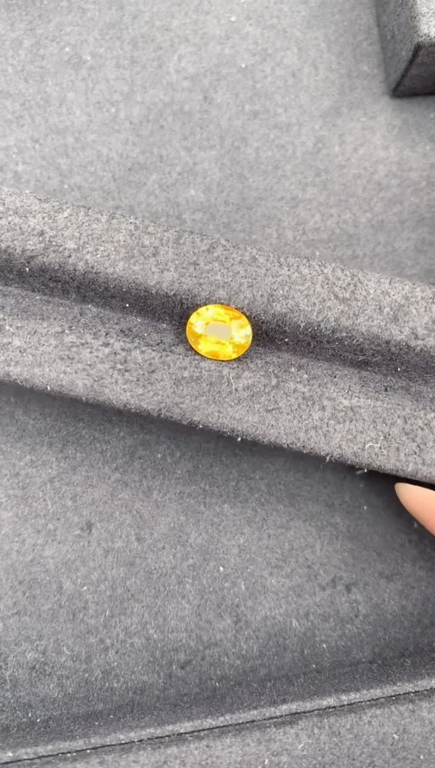裸石彩色蓝宝石2ct黄蓝宝FD