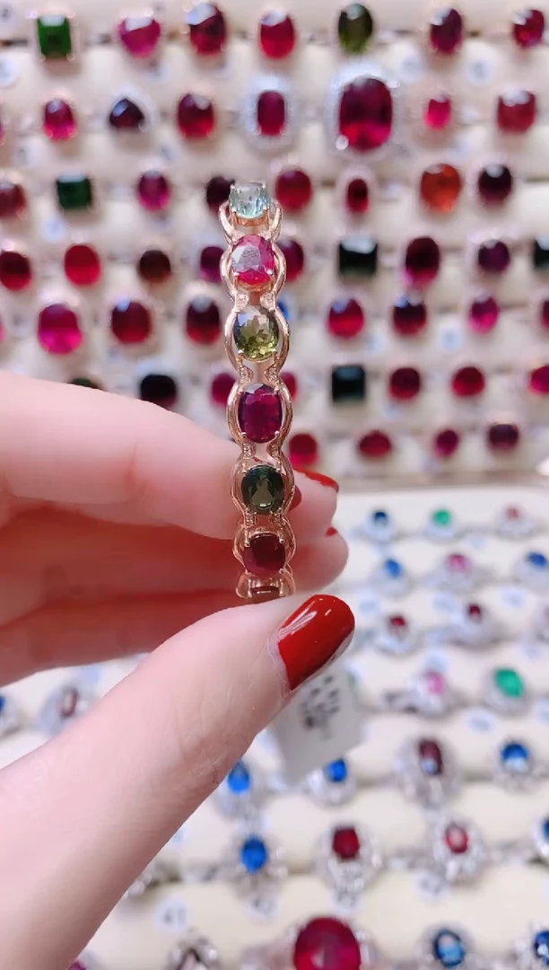 18K金镶嵌手镯碧玺1