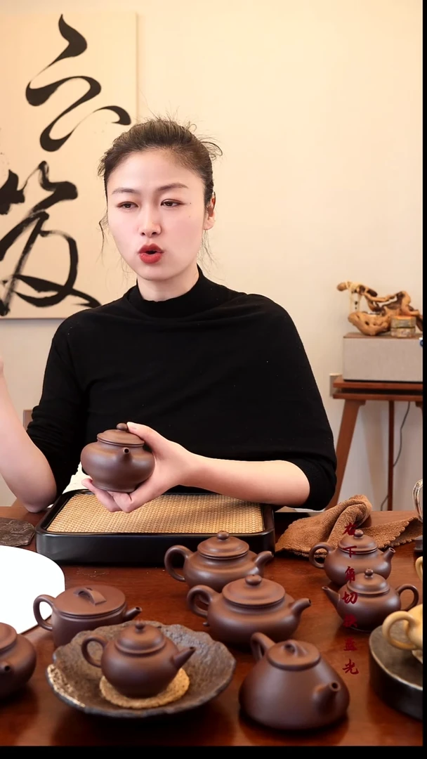 茶壶紫砂?**?掇只220CC