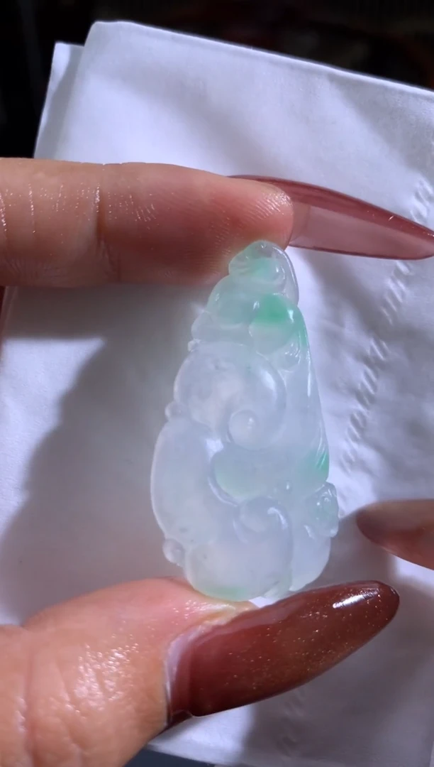 未镶嵌定制翡翠小**k翡翠