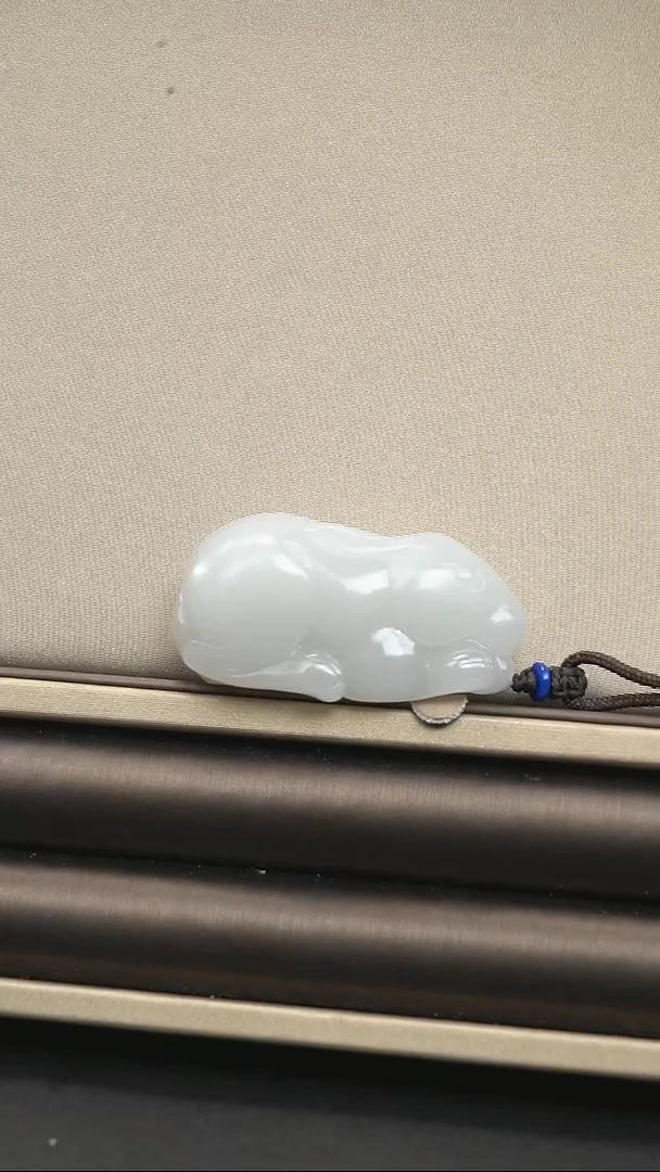 【闪购商品】和田玉挂件未镶嵌兔