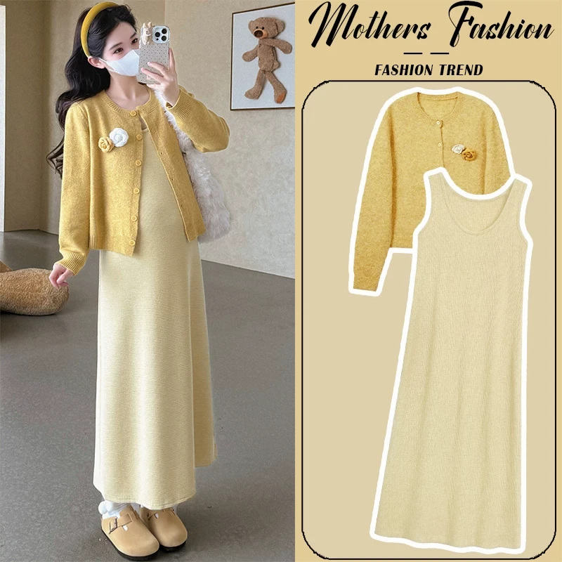 孕妇装2025秋冬新款韩系气质减龄圆领花朵毛衣外套孕妇孕妇上衣