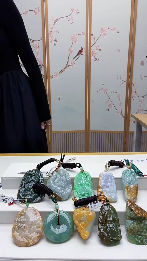 未镶嵌定制翡翠雨***…4812bb-毛货挂件