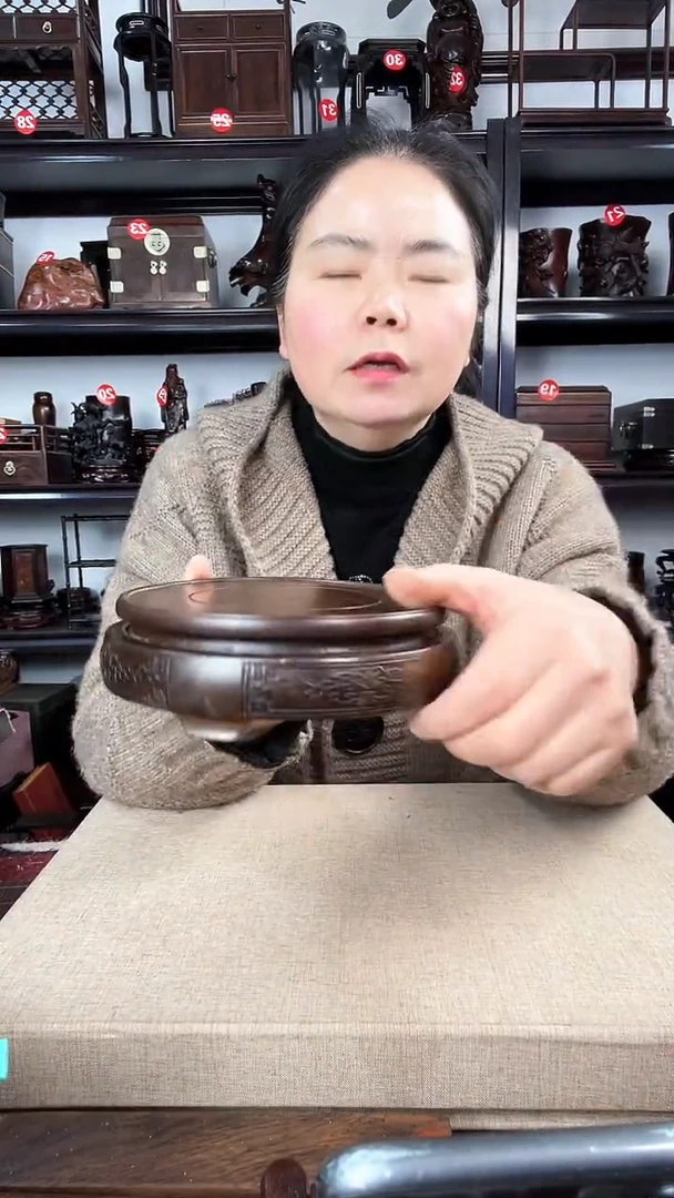 【闪购商品】木0090老李红木工艺品