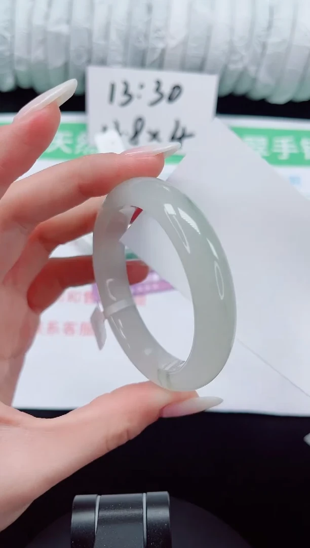 未镶嵌手镯石英质玉279-52/53