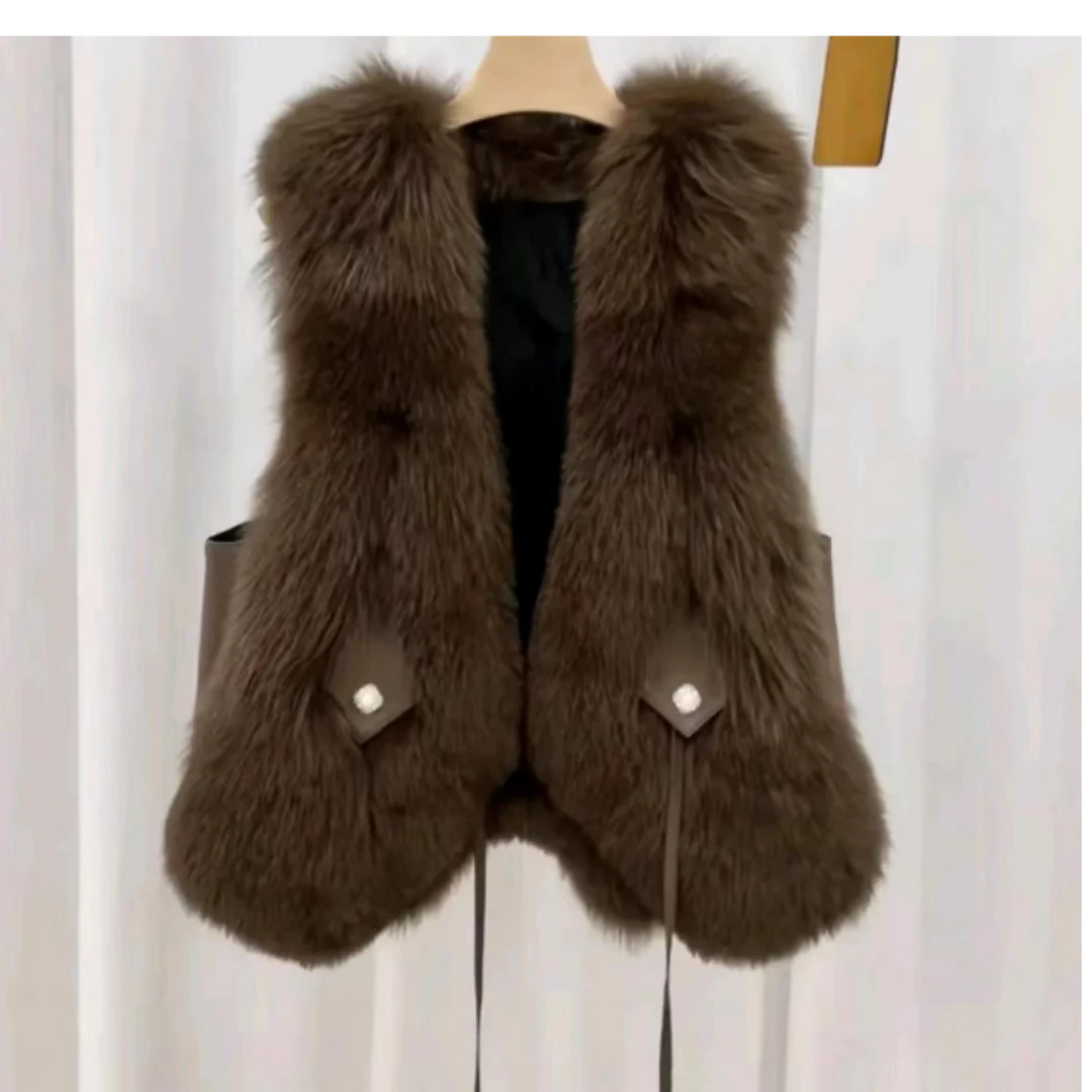 【燕子家】新款时尚小香风款式毛毛系带短款马甲