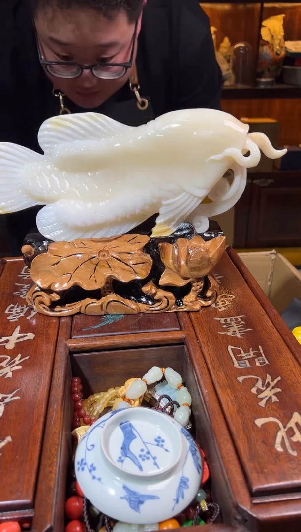 【闪购商品】瓷片工艺赏玩器物（下单即认可）多样性发一个