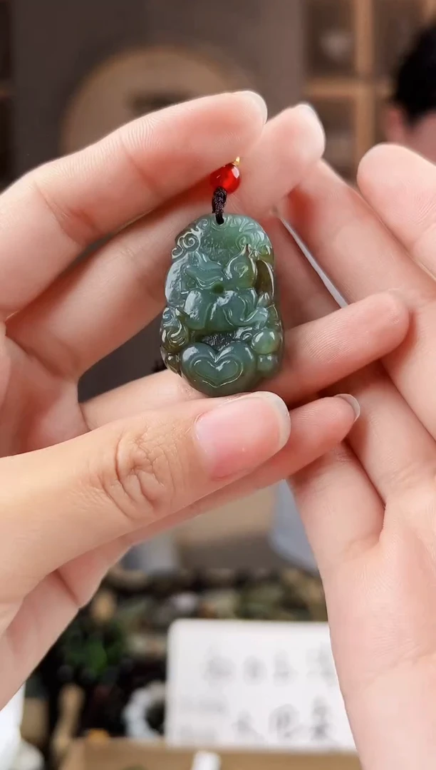 颈饰未镶嵌和田玉拍一发一，多样性发货