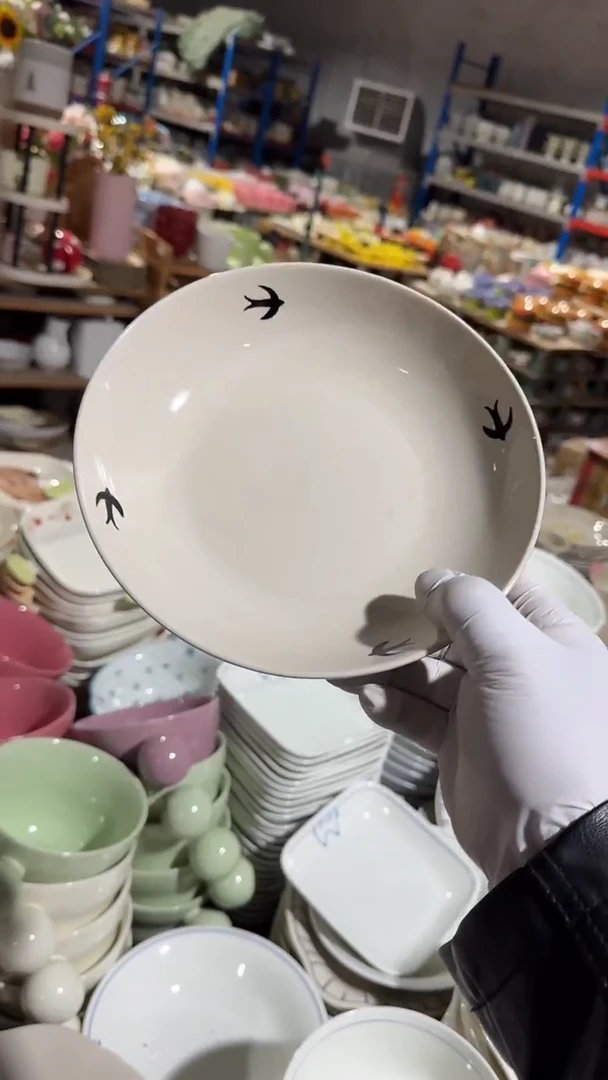 陶瓷燕子深盘微瑕 凑满20元包邮