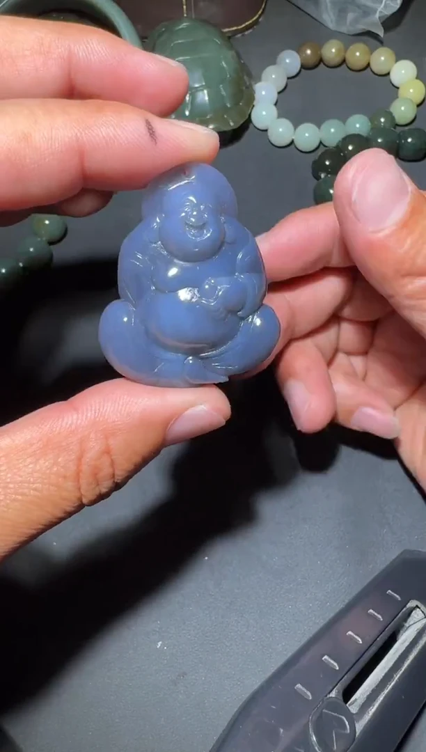 未镶嵌和田玉（糖玉）车挂和田玉