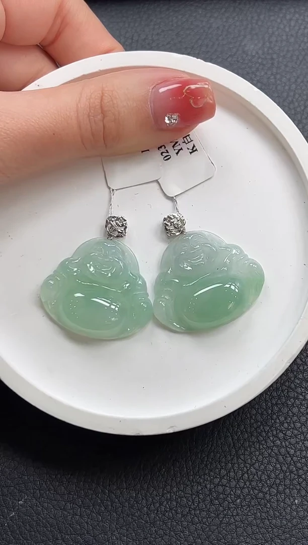 【闪购商品】翡翠颈饰18K金镶嵌佛公多样性发1件