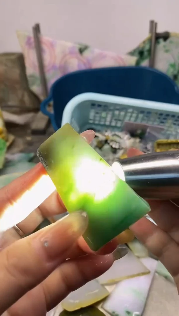 散珠翡翠天然缅甸翡翠A货304