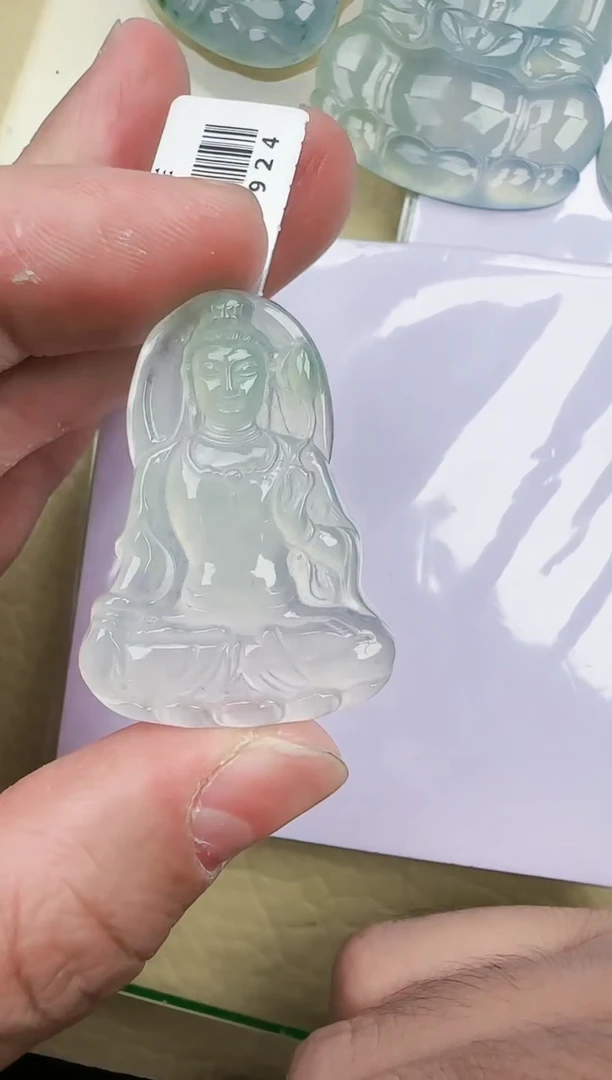 颈饰未镶嵌翡翠缅甸翡翠a货