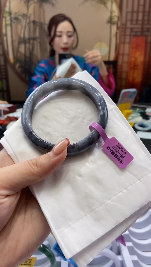 【闪购商品】翡翠手镯未镶嵌00010811