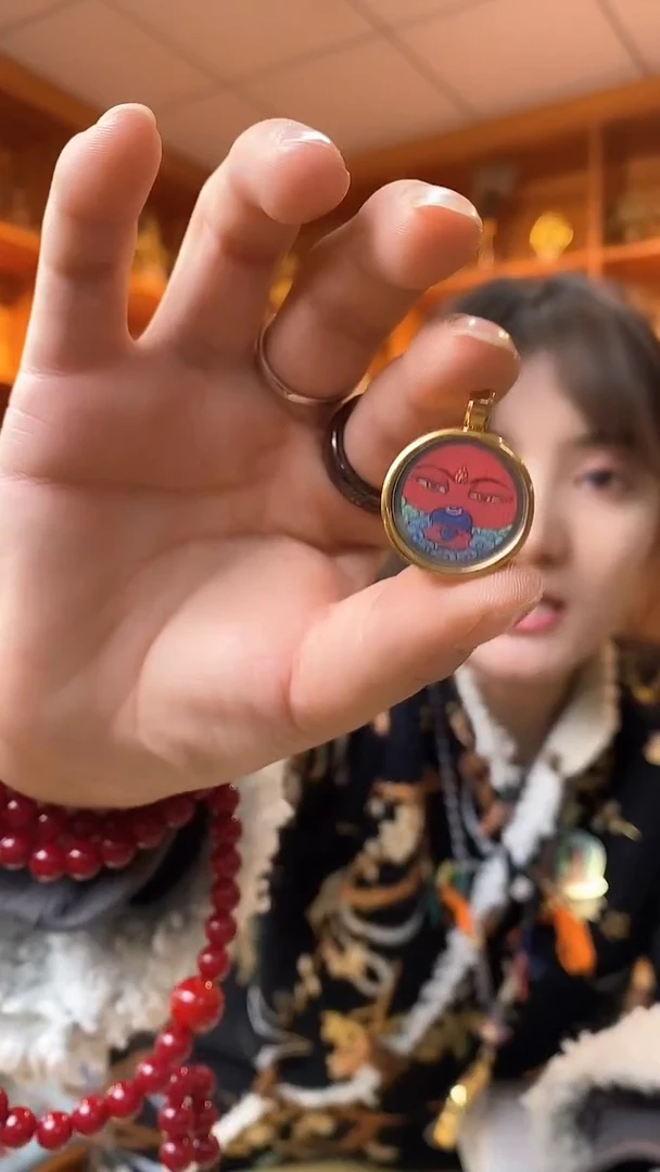 【闪购商品】泥塑阿弥陀-与实物略有差异介意者慎拍