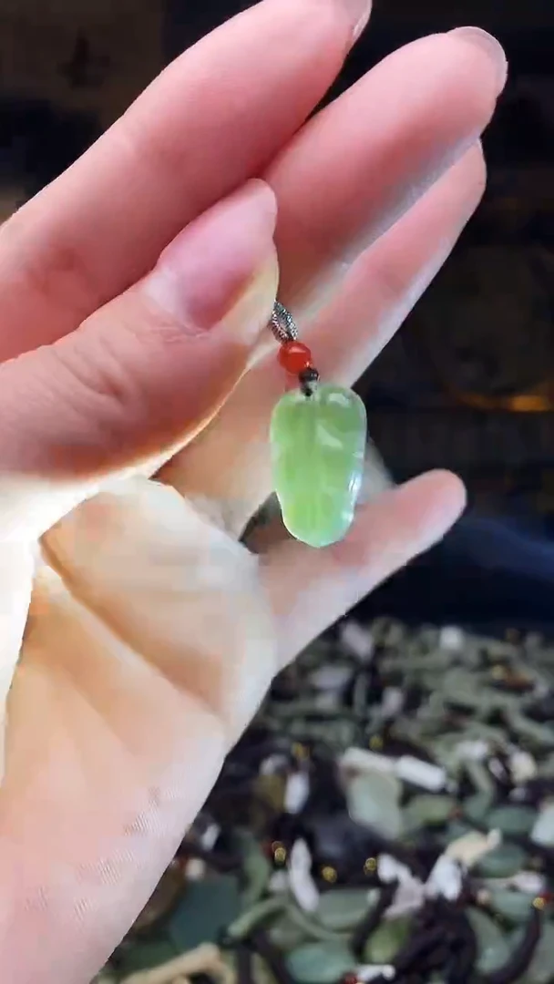 颈饰未镶嵌和田玉多样性发货，拍一发一