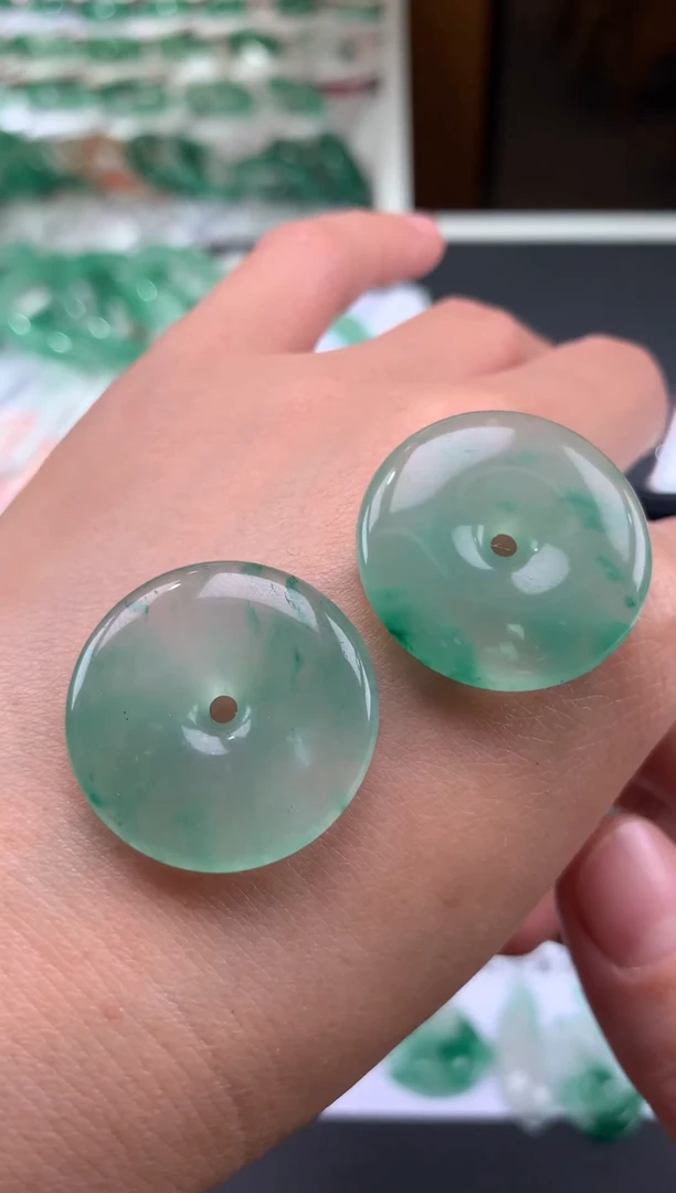 【闪购商品】石英质玉颈饰未镶嵌天然玉石非洲翠多样性发一