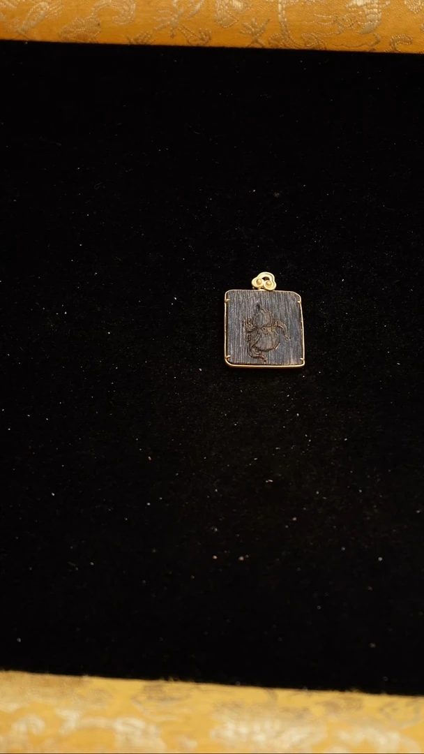 香料越南芽庄绿奇楠3.41克 沉水