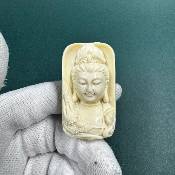 E6504天然猛犸牙雕刻牌 支持鉴定 假一罚四