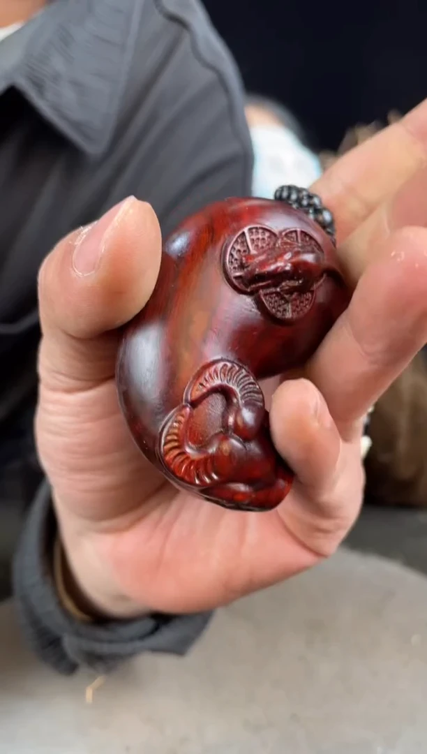 【闪购商品】非洲紫檀（红花梨）其他手工摆件,先抢先得!