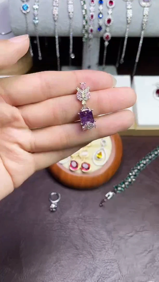 合金合成钻石耳饰紫宝耳坠