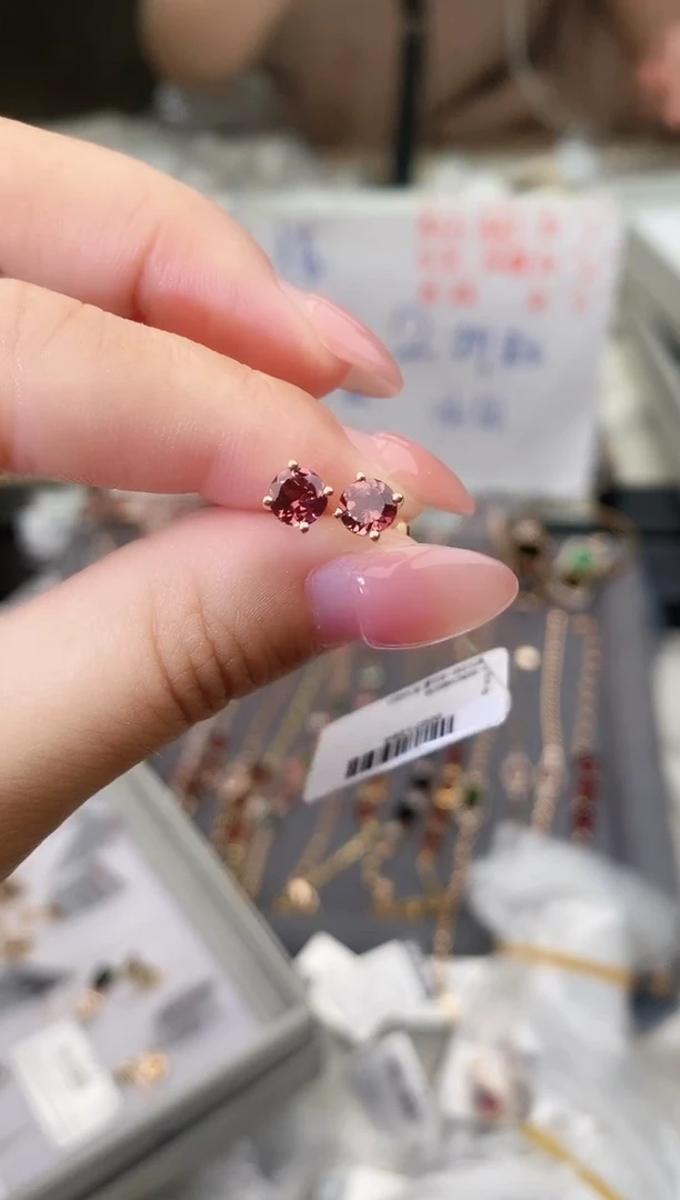 18K金镶嵌耳饰碧玺--专柜--