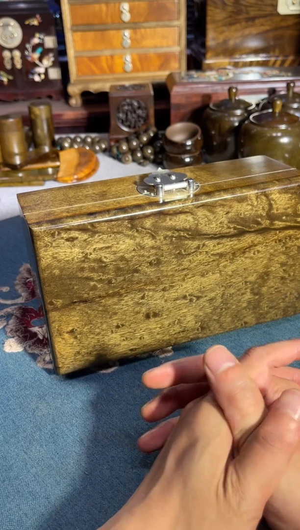 乌木类成套家具阴沉首饰盒   3