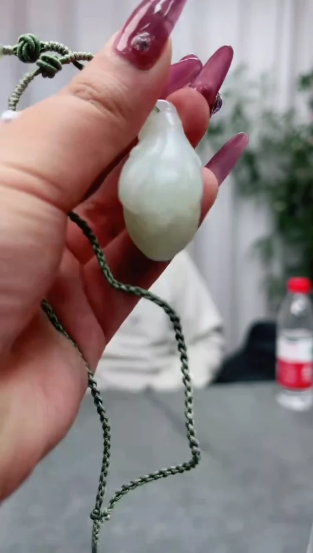 【闪购商品】和田玉颈饰未镶嵌0210张