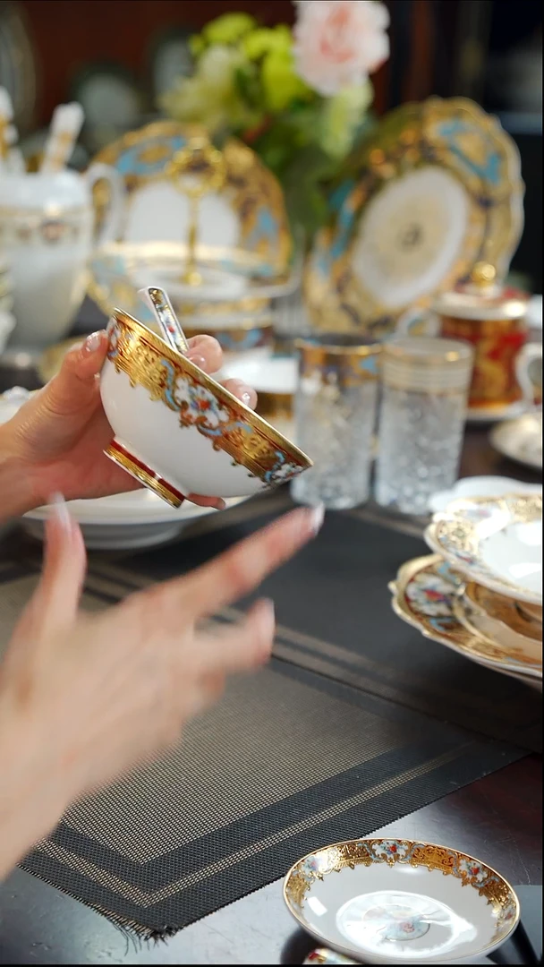 瓷片A****a4.5英寸米饭碗4个+4个小勺