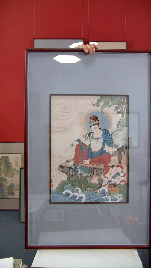 国画吴红梅《水月观音》装裱103*65