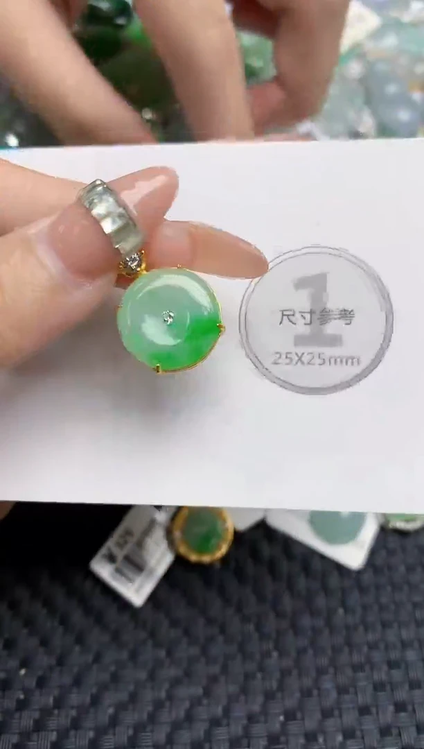 颈饰未镶嵌翡翠天然缅甸A货翡翠百元以上9元证书费自理