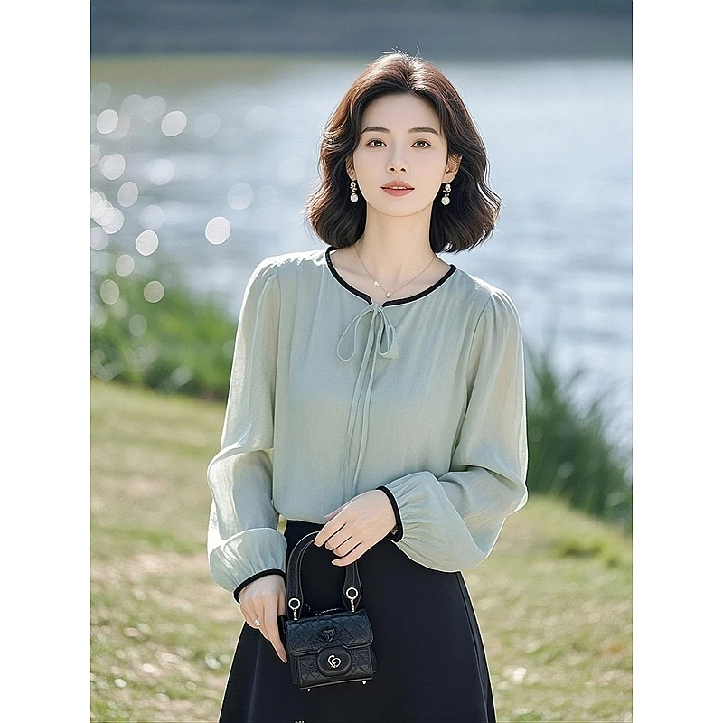 2025超火春季独特超好看绿色长袖雪纺衬衫设计感高级法式漂亮上衣