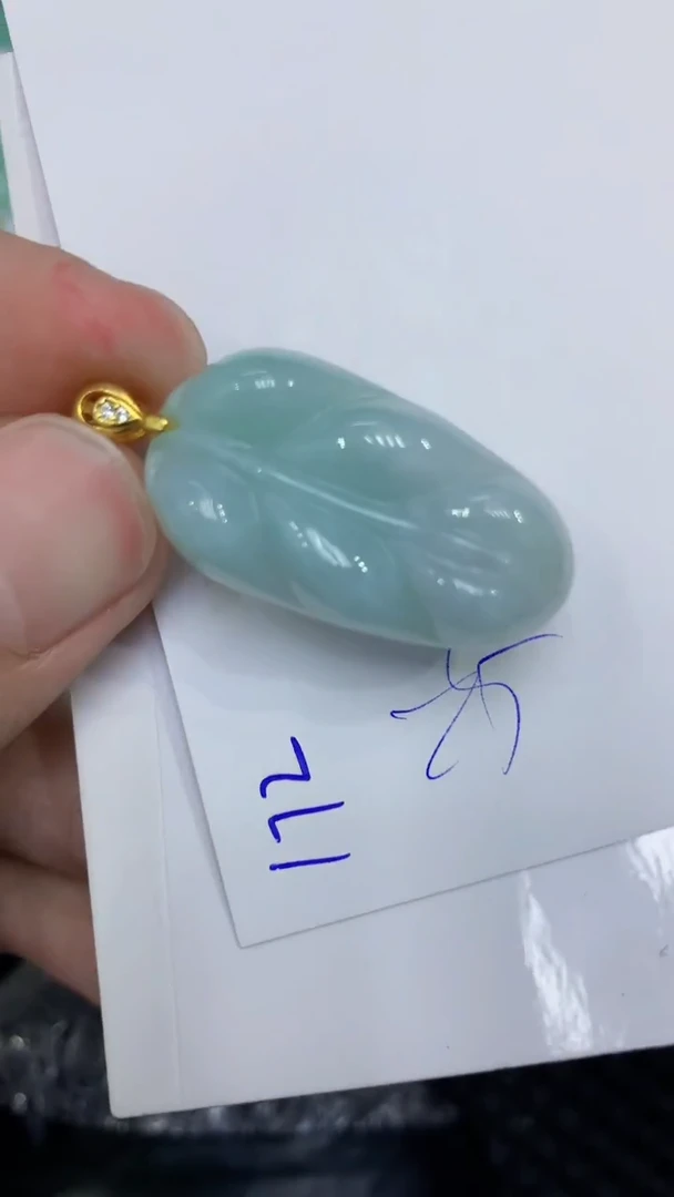 颈饰未镶嵌翡翠缅甸A货翡翠