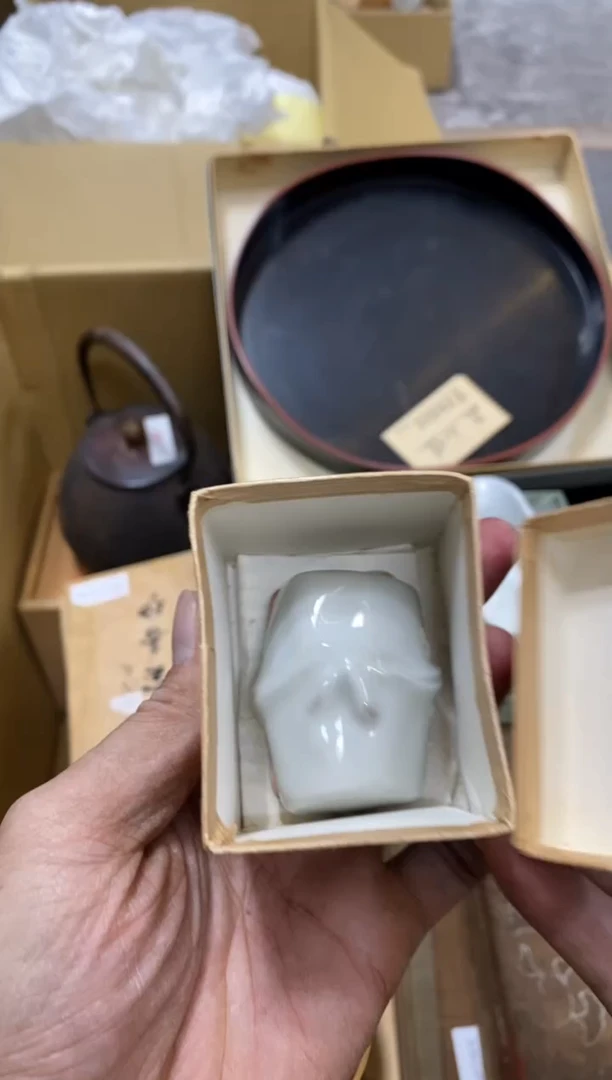 J****人中古回流瑕疵杯碟