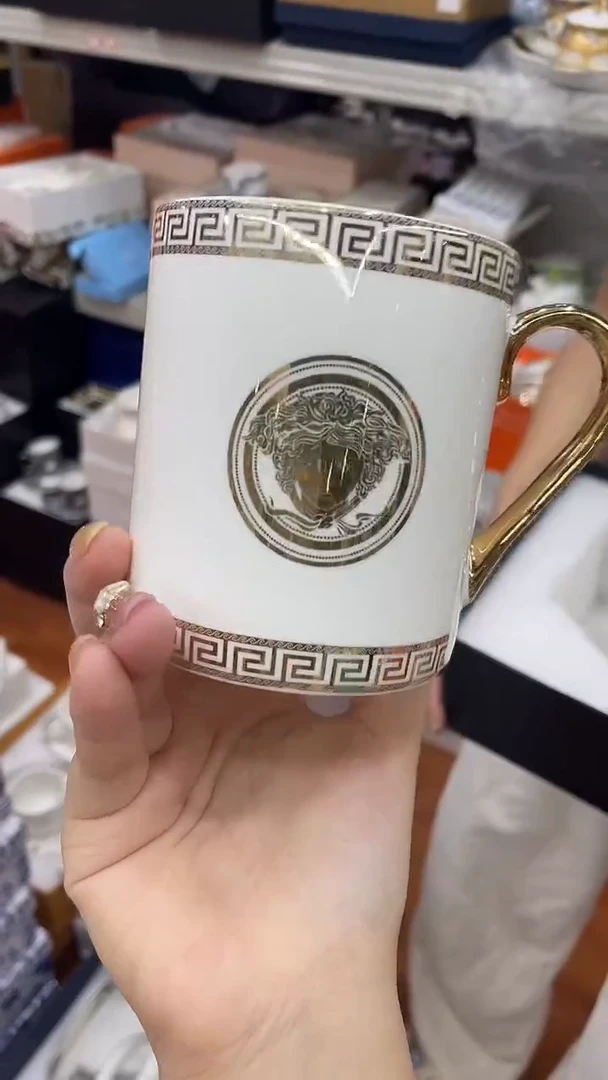 杯鸿辉家品牌瓷器，京东包邮！