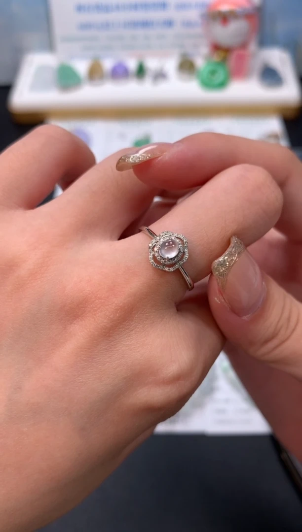 翡翠18K金镶嵌颈饰模式推广期48小时鉴赏期