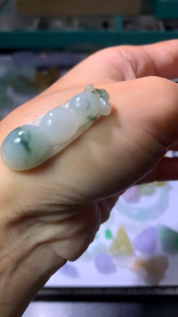未镶嵌挂件翡翠MXX058892