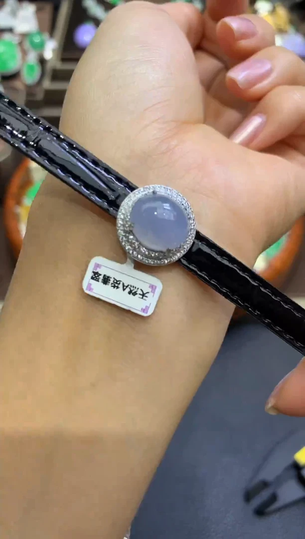 【闪购商品】翡翠颈饰银S925镶嵌925银天然翡翠吊坠