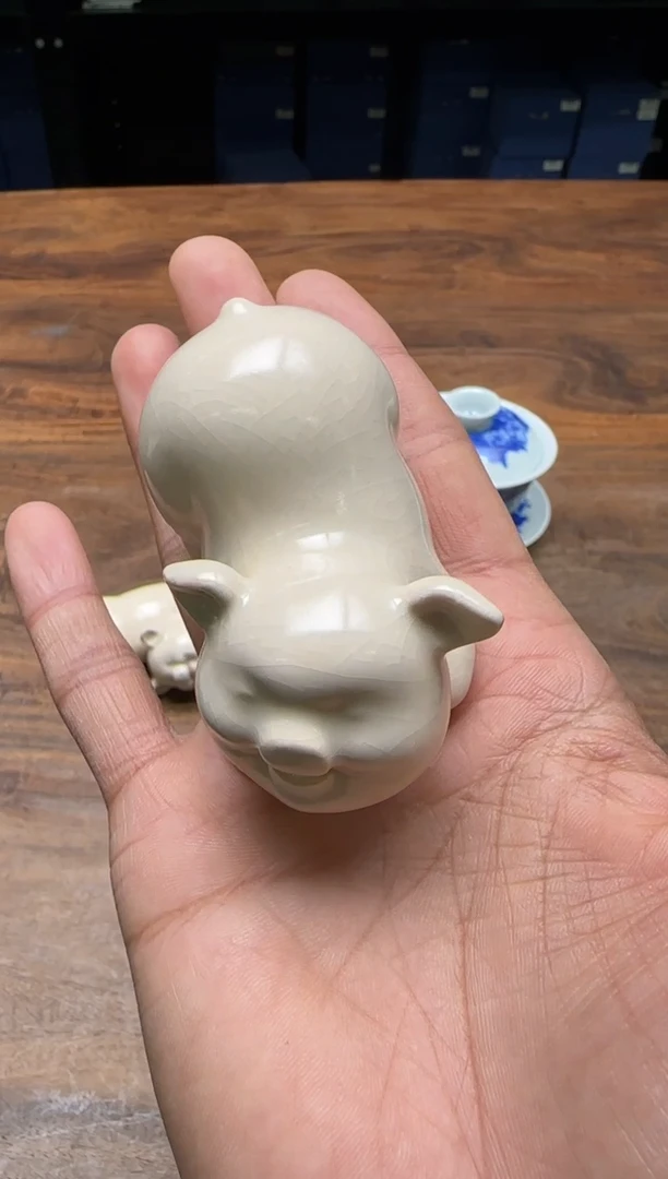 霖松堂 草木灰釉 福猪茶宠