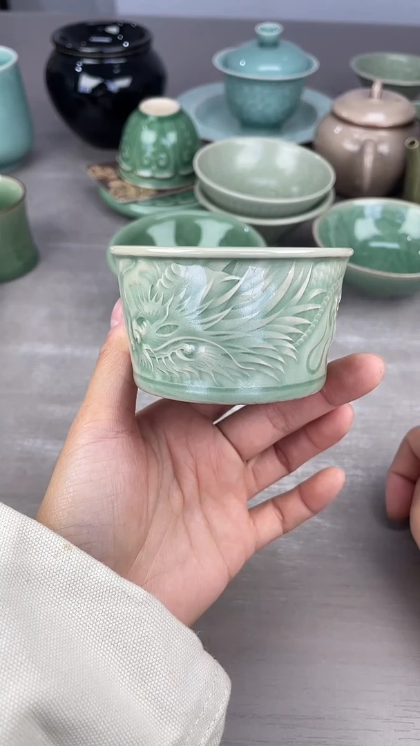 青瓷仓储清仓福利