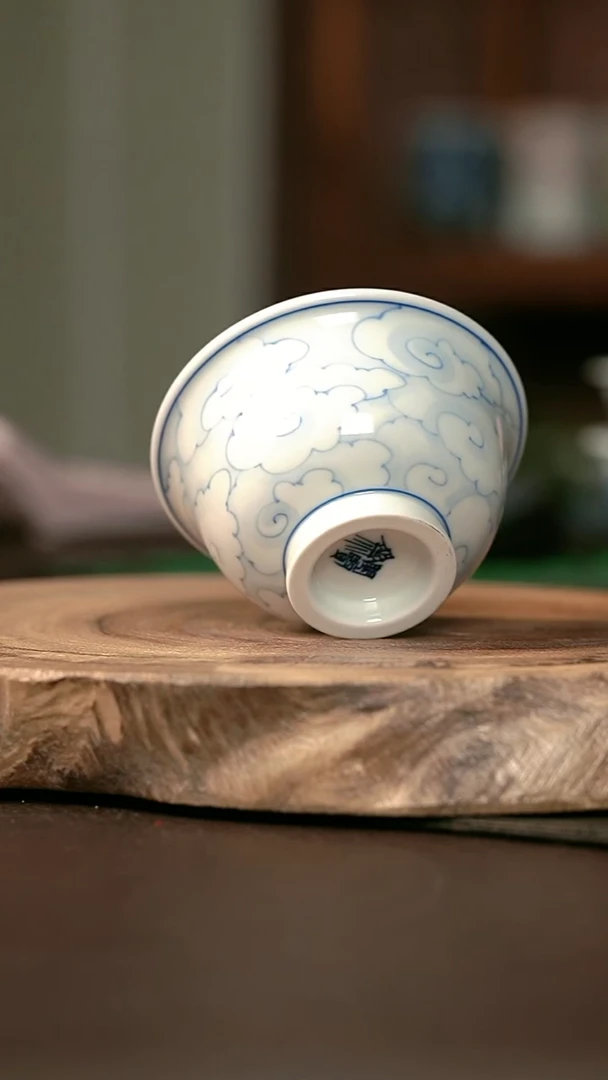 手绘手绘高温现代瓷  气  祥云大压100C