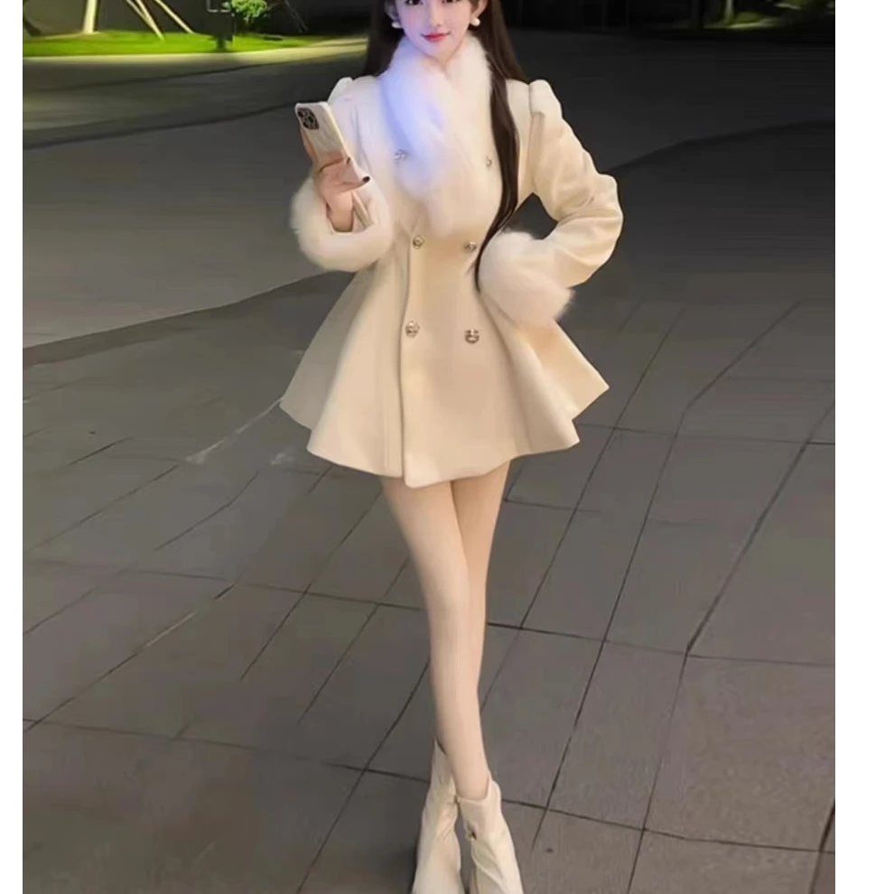 【嘎嘎.推荐】法式赫本风富家千金掐腰显瘦夹棉毛领双排扣毛呢外套