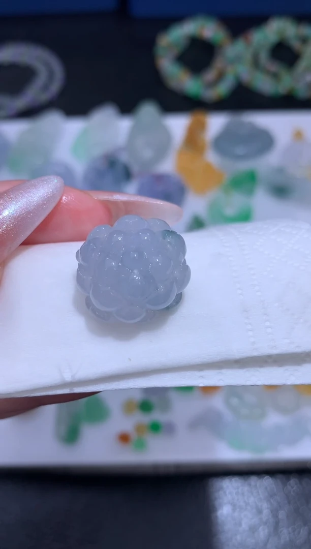 未镶嵌定制翡翠牡丹