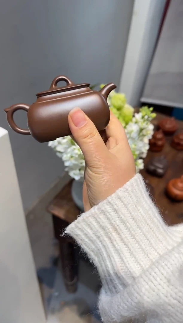 茶壶紫砂山**间长四方 紫砂壶