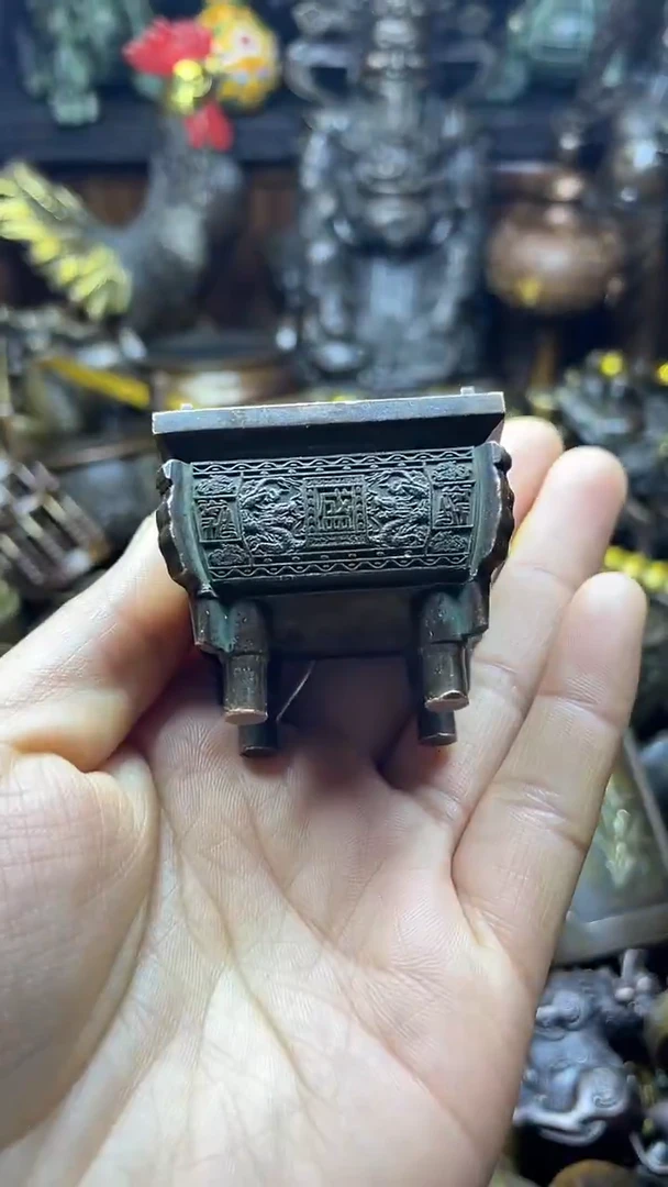 闪购链接，点击下单，有运费险，铜摆件