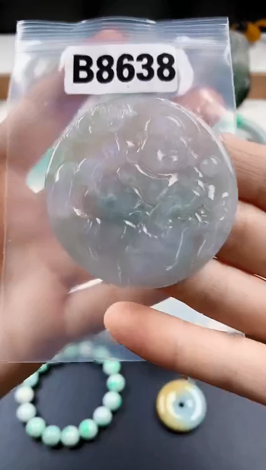 颈饰未镶嵌翡翠天然翡翠吊坠挂件
