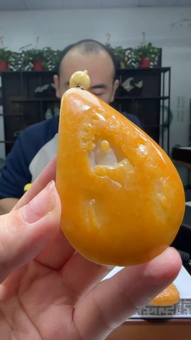 【闪购商品】翡翠颈饰未镶嵌天然翡翠A货吊坠