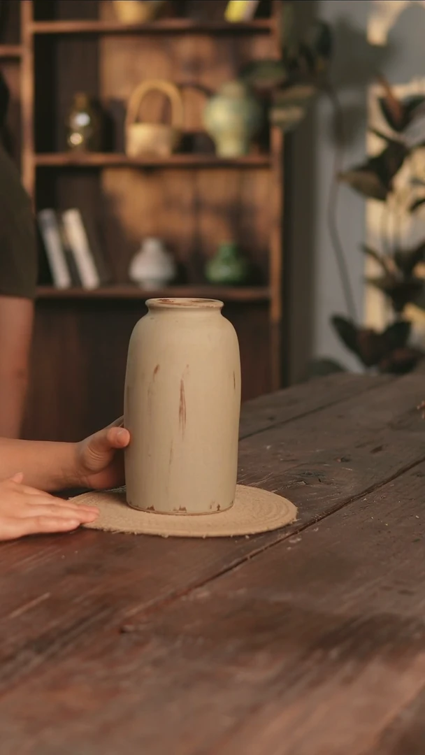 摆件23-100高22口6误差2无孔