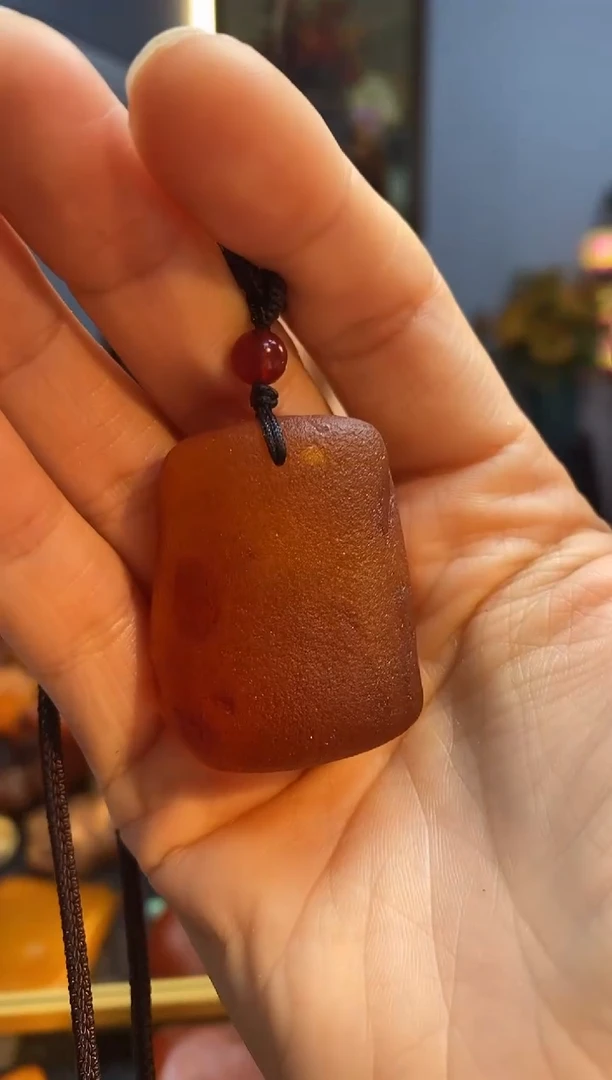 琥珀颈饰未镶嵌吊坠
